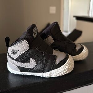 Baby (sz 3C) Nike Sky Jordan’s